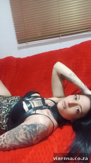 MischievousVixen photo 11