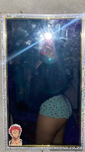 Miss Titties photo 2